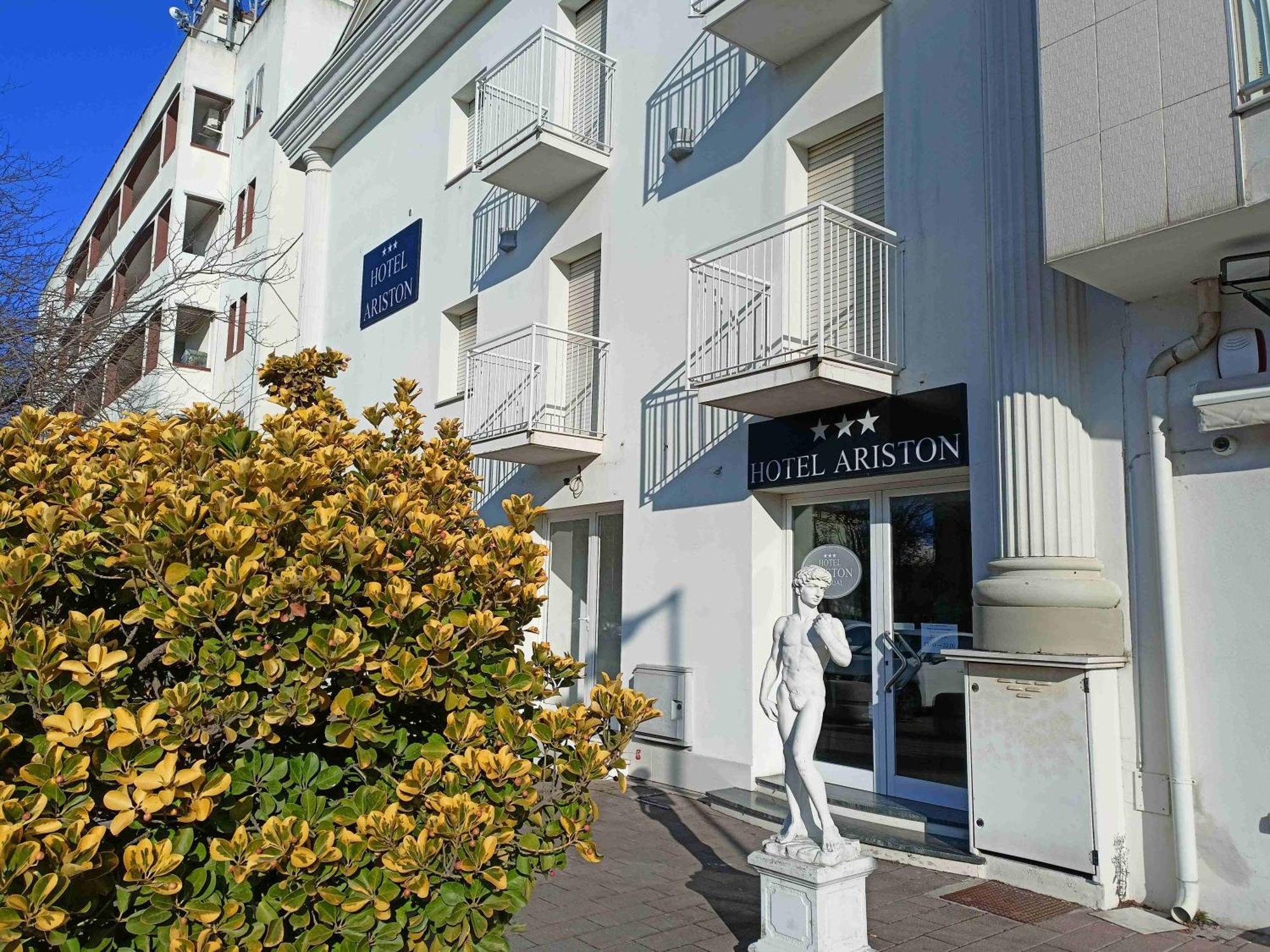 Hotel Ariston Imperial Porto Garibaldi Kültér fotó